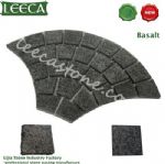 Bush hammered yellow granite fan-shaped paver